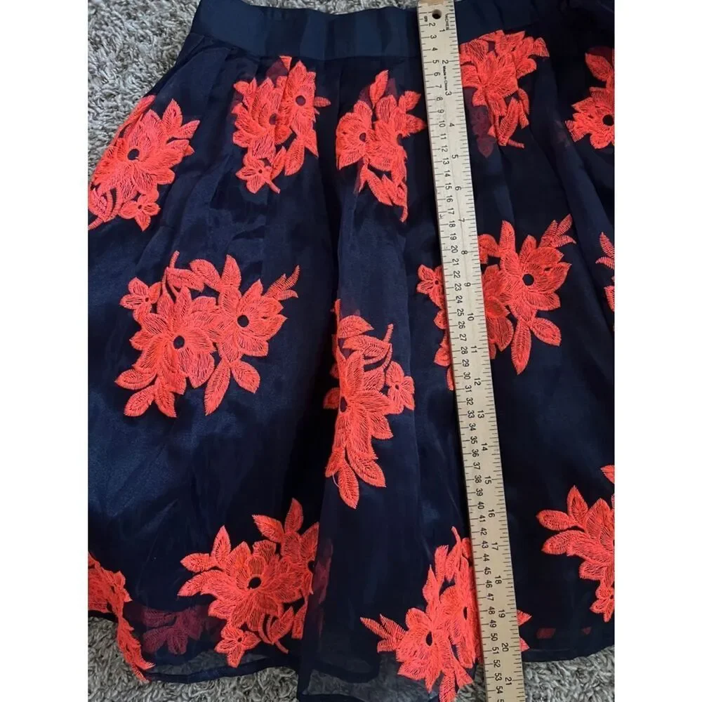 Like New! Anthropologie Maeve Pomme Blossom Skirt Embroidered Floral 4